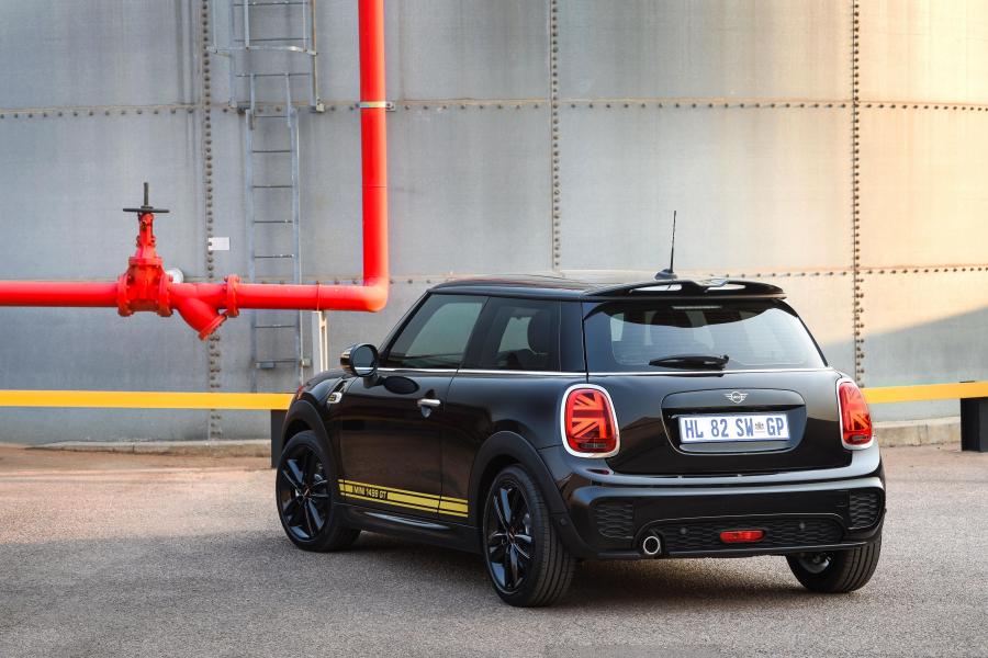  Mini Cooper 1499 GT 2018 года  (ZA) (фото 6 из 25)